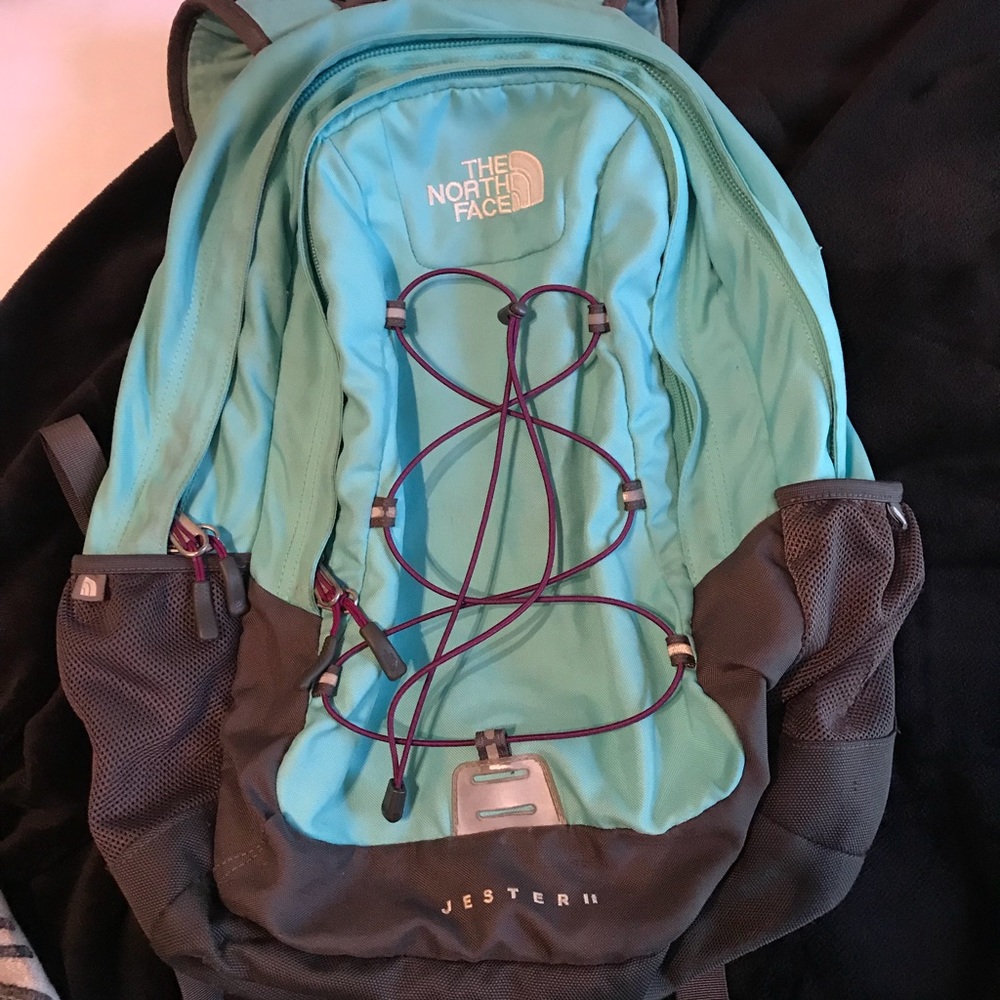 THE NORTHFACE JESTER BOOKBAG